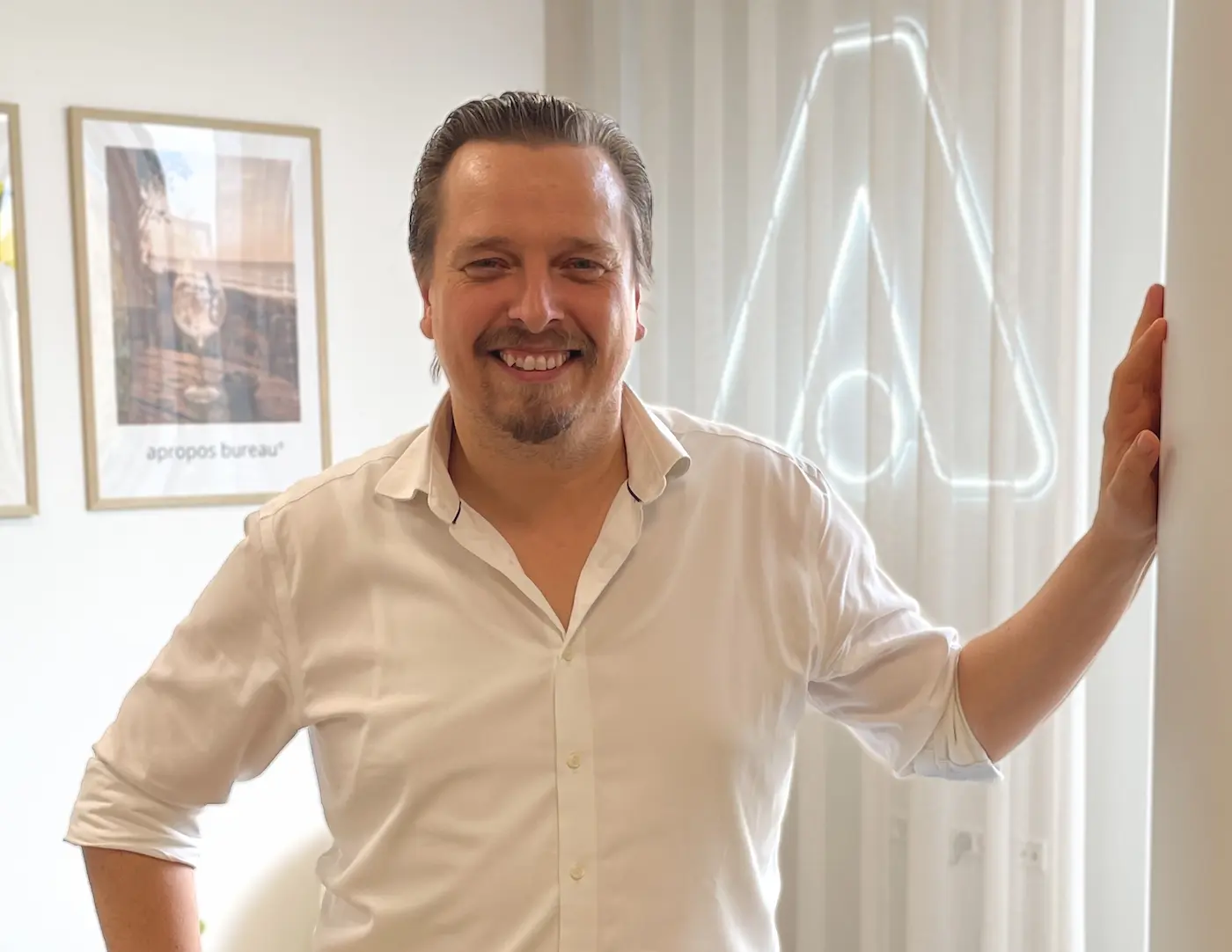 Mads Mathiasen hos Apropos Bureau, der er blevet TV2 Partner